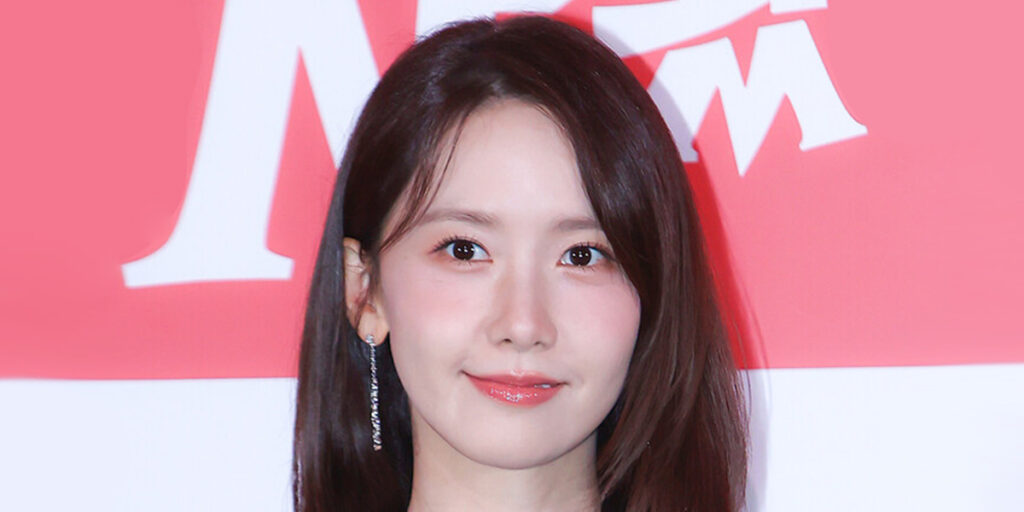 ایم یونا سبز بپوشید یا قرمز فرقی ندارد، همیشه شیک‌ترین است