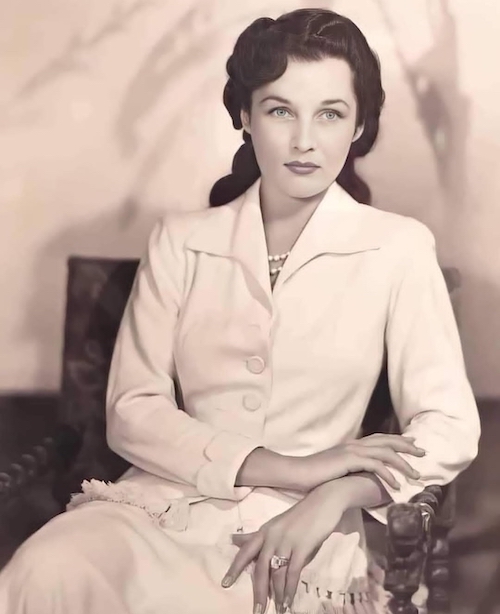 جواهرات فوزیه در روز عروسی