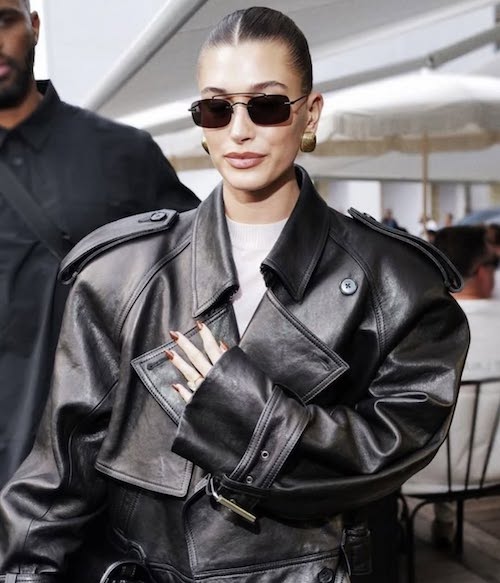 کت‌های چرم هیلی بیبر