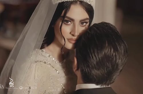 لباس عروس مریم مومن