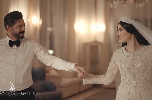 لباس عروس مریم مومن