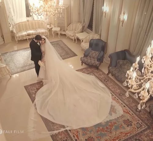 لباس عروس مریم مومن