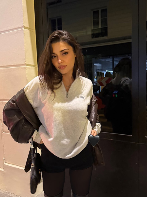 استایل پاییزی هانده در پاریس