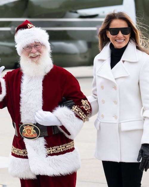 کت سفید ملانیا ترامپ