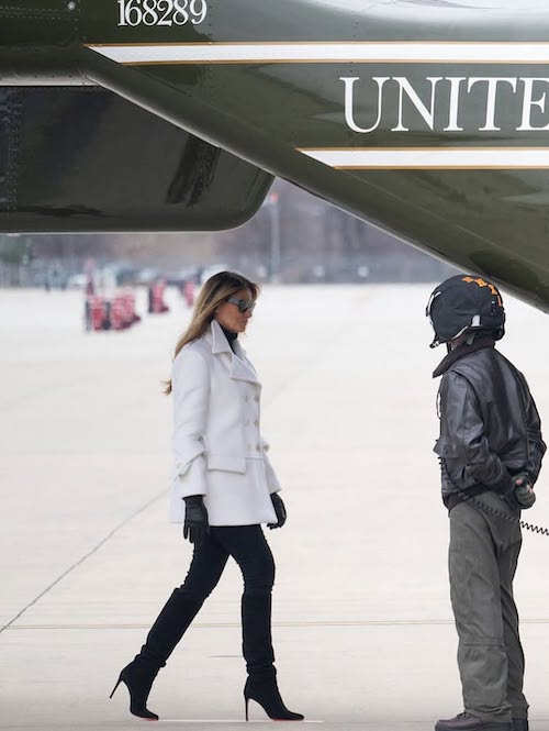 کت سفید ملانیا ترامپ