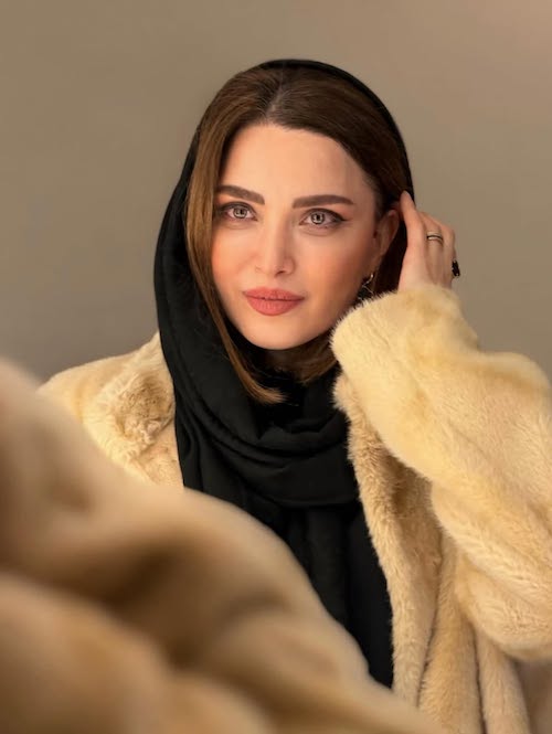 پالتوی خزدار بهنوش طباطبایی