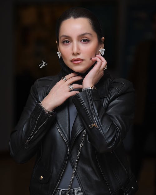 شلوار جین طرحدار نازنین بیاتی