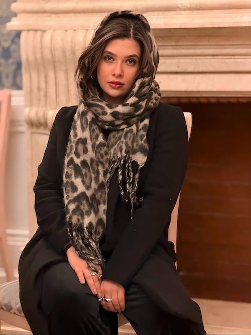 آرایش غلیظ نفس بازغی