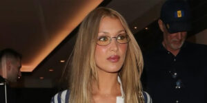 بلا حدید این‌بار تیپ وینتیجش را با رنگ کریسمسی همراه کرد!