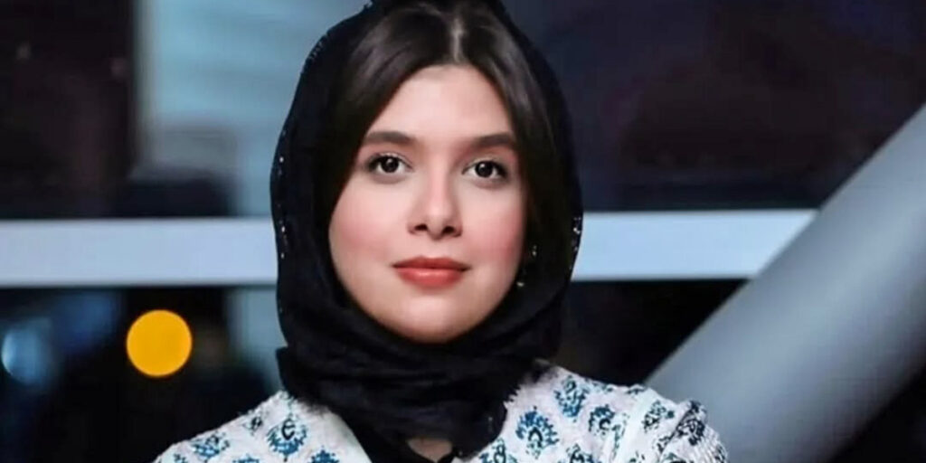 بازیگر نوجوان سینمای ایران با آرایشی که سنش را چند سال بالاتر برد!