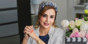 استایل کریسمسی به سبک شبنم قلی‌خانی؛ رنگ‌ متفاوت و طراحی شیک