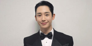 استایل کریسمسی پسر شیرین کره‌ای؛ او خوش‌تیپی در عین سادگی را معنا کرد!