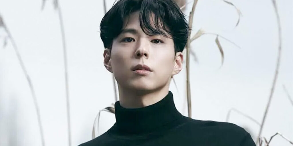 سبکی خاص در بستن کراوات؛ پارک بوگوم باز هم متفاوت و شیک بود