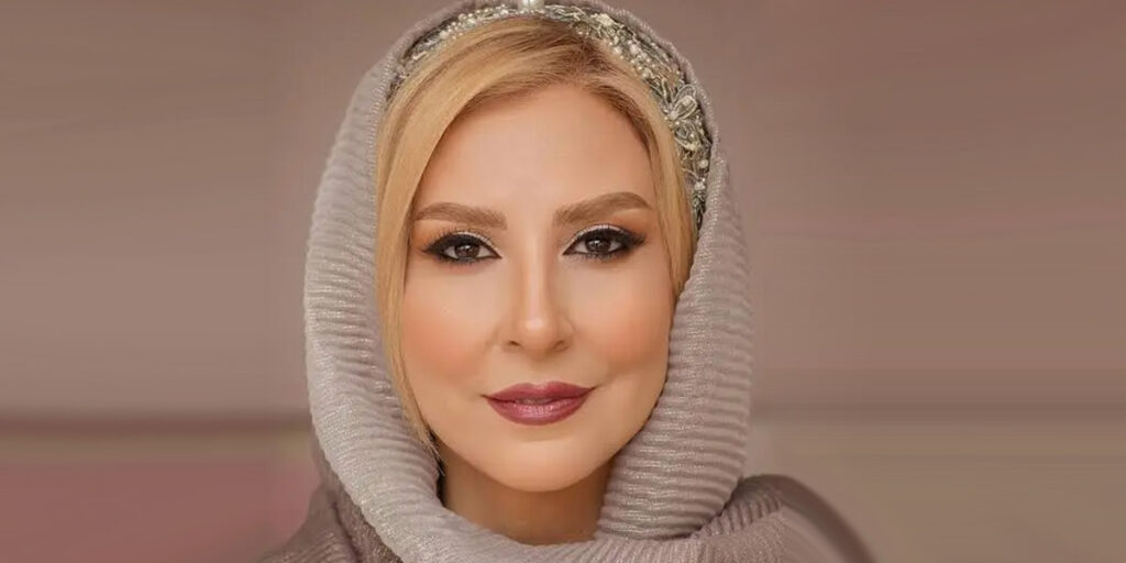 مرجانه گلچین با استایلی جسورانه که اصلا مناسب آب و هوای فصل نبود!