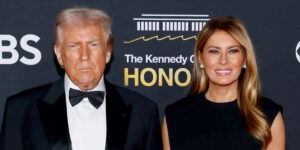 وقتی سیاست با ظرافت گره می‌خورد؛ مرور استایل‌های ماندگار ملانیا ترامپ در سال ۲۰۲۵