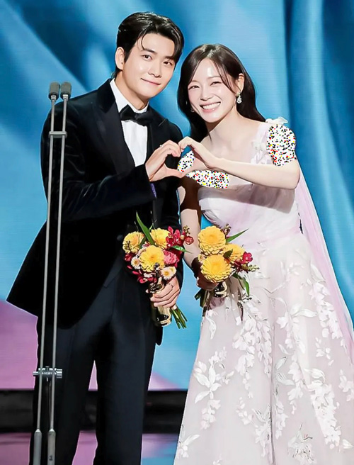 مراسم اهدای جوایز MBC