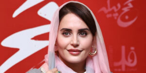 الناز شاکردوست ترکیب رنگی دلنشین را در استایل زمستانی‌اش نمایش داد