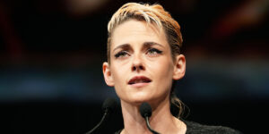 بازیگر محبوب فیلم‌های «گرگ و میش» با استایل‌ عجیبش طرفداران را عصبانی کرد