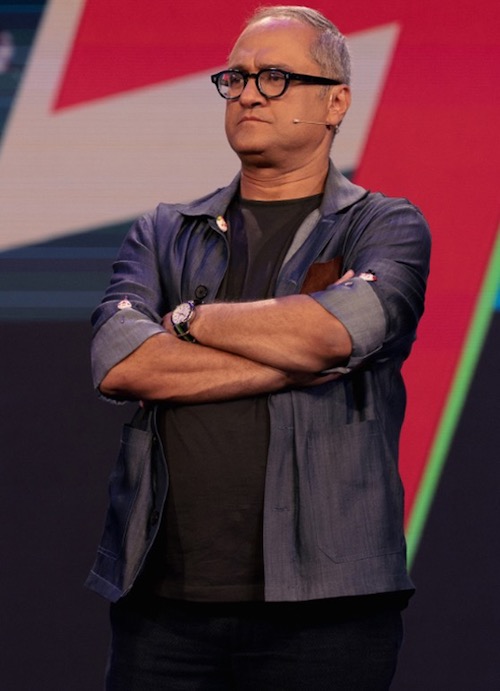 بررسی استایل رامبد جوان در برنامه کارناوال