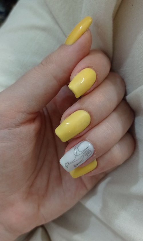 طرح ناخن‌های ساده و رنگی