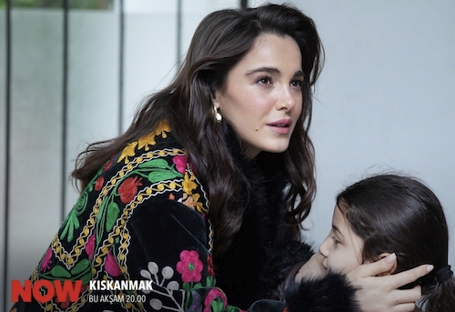 کت گلدوزیشده هافسانور