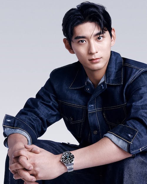 چهرههای کرهای و تبلیغاتی ساعت مچی