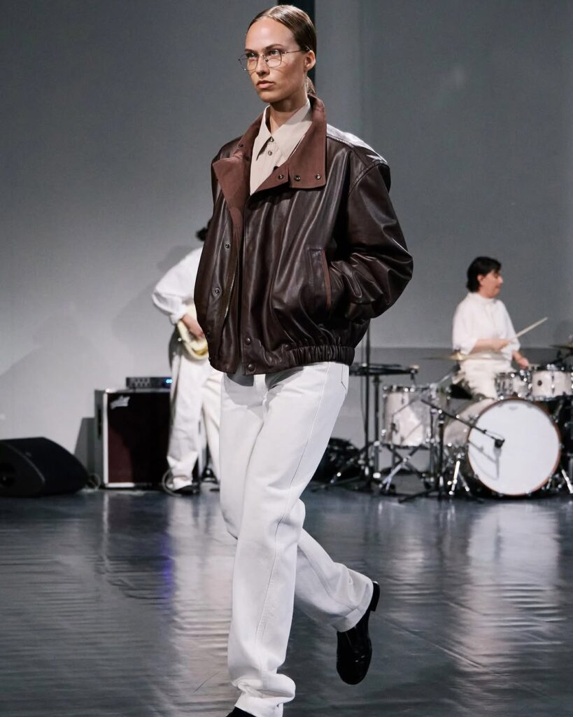 استایل با شلوار جین سفید