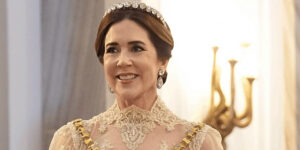 استایل فاخر و شیک خواسته بودید؟ ملکه مری دانمارک هیچ‌وقت ناامیدمان نمی‌کند