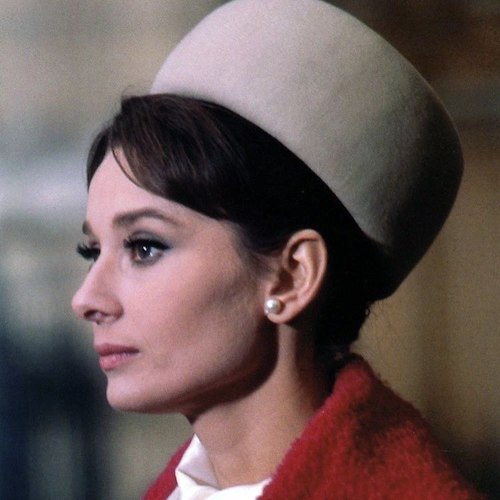 کلاه پیل‌باکس سلبریتی‌ها