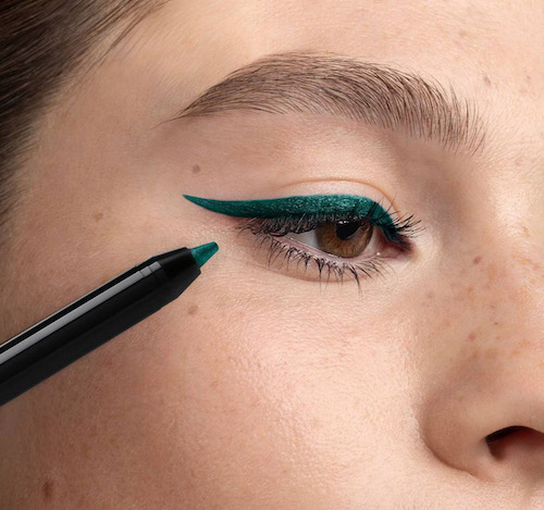 خط چشم رنگ سبز