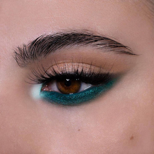خط چشم رنگ سبز