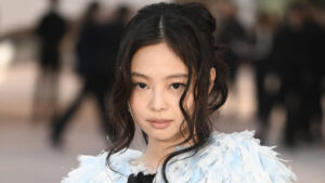 مینیمال اما میلیون‌دلاری؛ راز شیک‌پوشی جدید جنی در فرودگاه چه بود؟