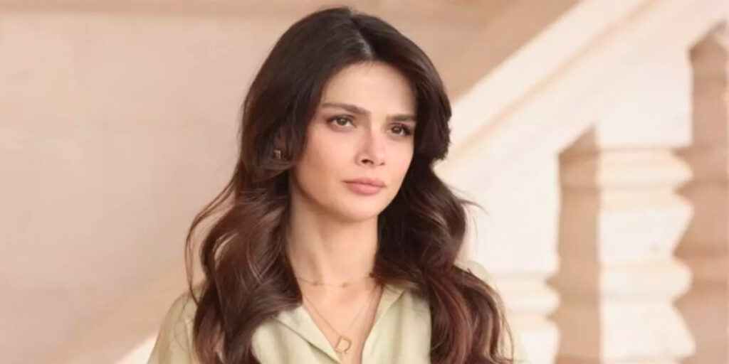 تصاویر جدید آلیا خانم سریال «شهر دور» نگاه‌ها را خیره کرد