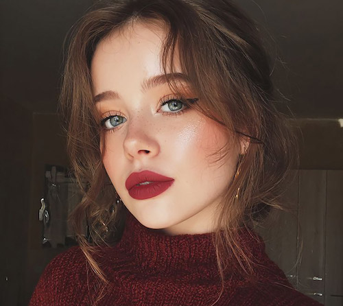 ایده میکاپ با رژ قرمز