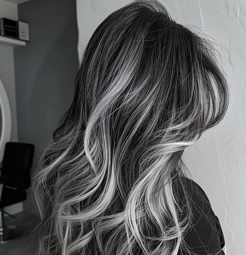 رنگ‌مو نقره ای خاص