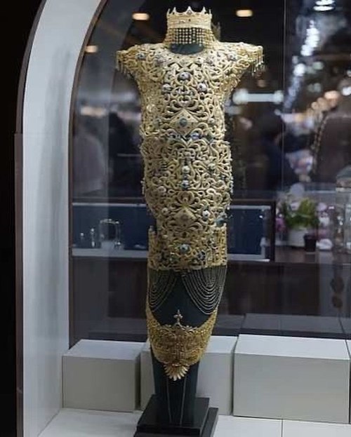 گران‌ترین لباس جهان