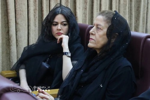بازیگران در مراسم ترحیم بهروز رضوی