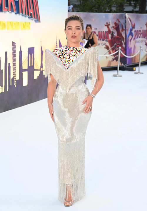 حضور نقره‌ای فلورنس پیو