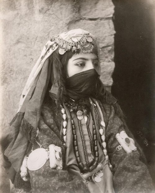 زیبایی واقعی زنان قاجار