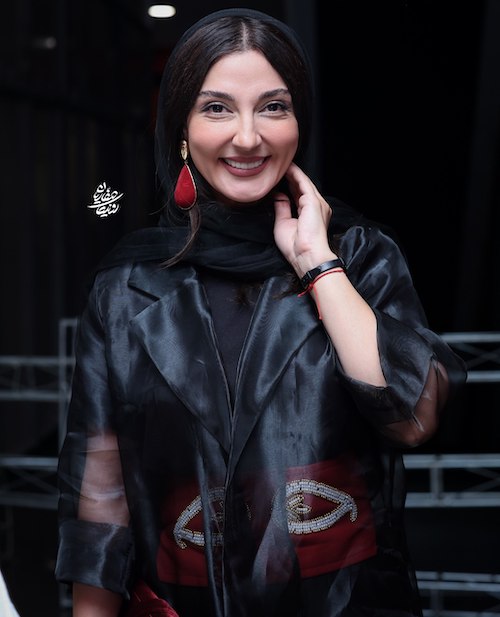 میرامینی با حریر مشکی