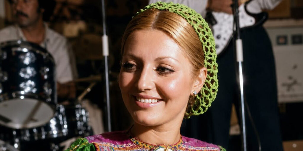 گوگوش در پاریس ۱۹۷۰