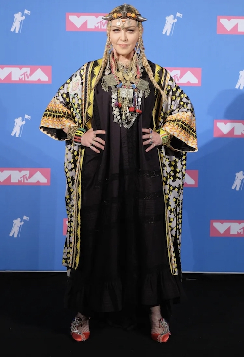 جنجالی‌ترین لباس‌های VMAs