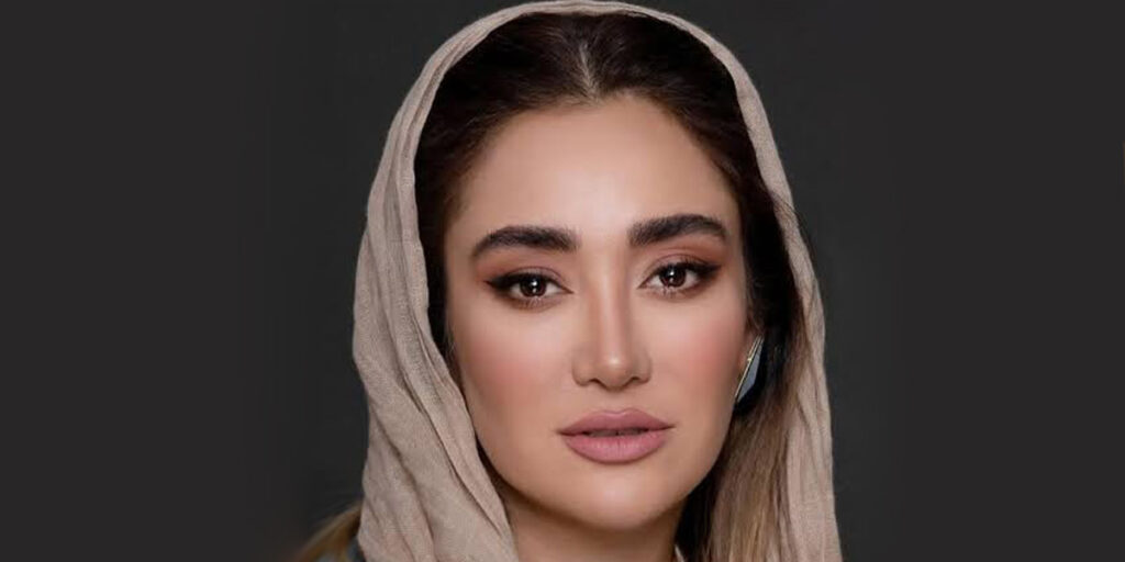 بهاره افشاری نیزه به دست گرفت و با تیپ‌های تاریخی‌اش جنجال آفرید!