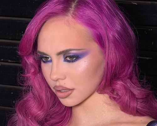 میکاپ با سایه‌چشم بنفش