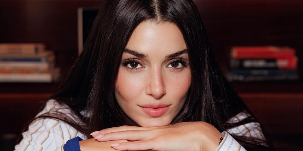 کفش‌های میلیاردی هانده ارچل خبرساز شد!