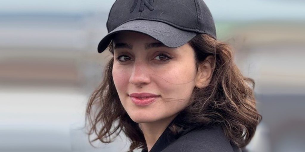 سها نیاستی با استایل‌هایی چشم‌نواز در یک جشنواره خارجی درخشید